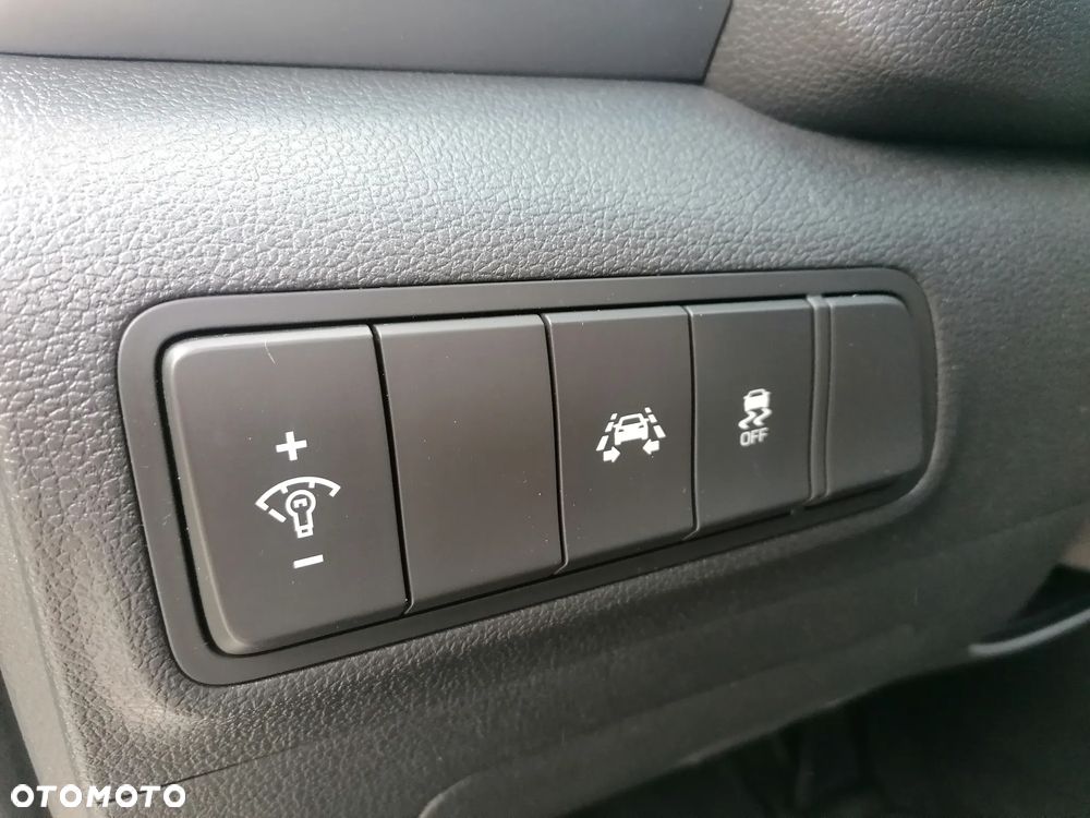 Hyundai Tucson 2.0 CRDi 4WD Automatik Style - 32