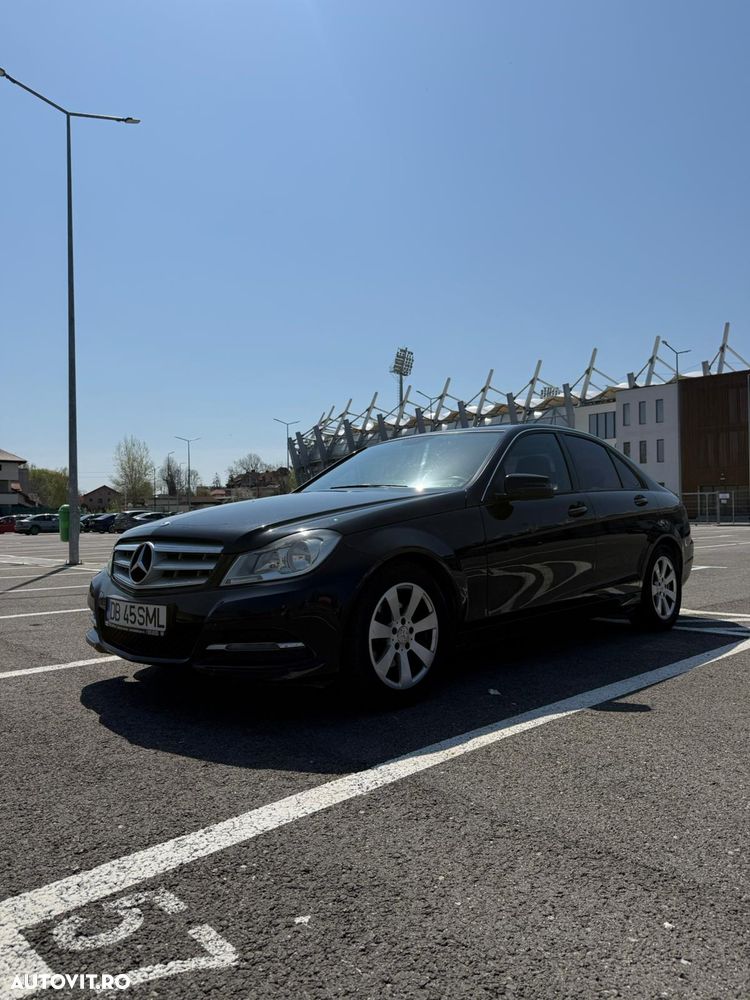 Mercedes-Benz C - 1