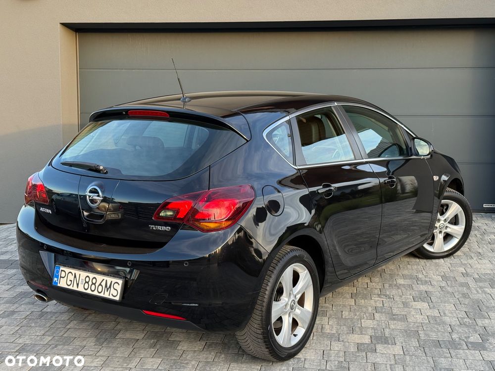 Opel Astra - 8