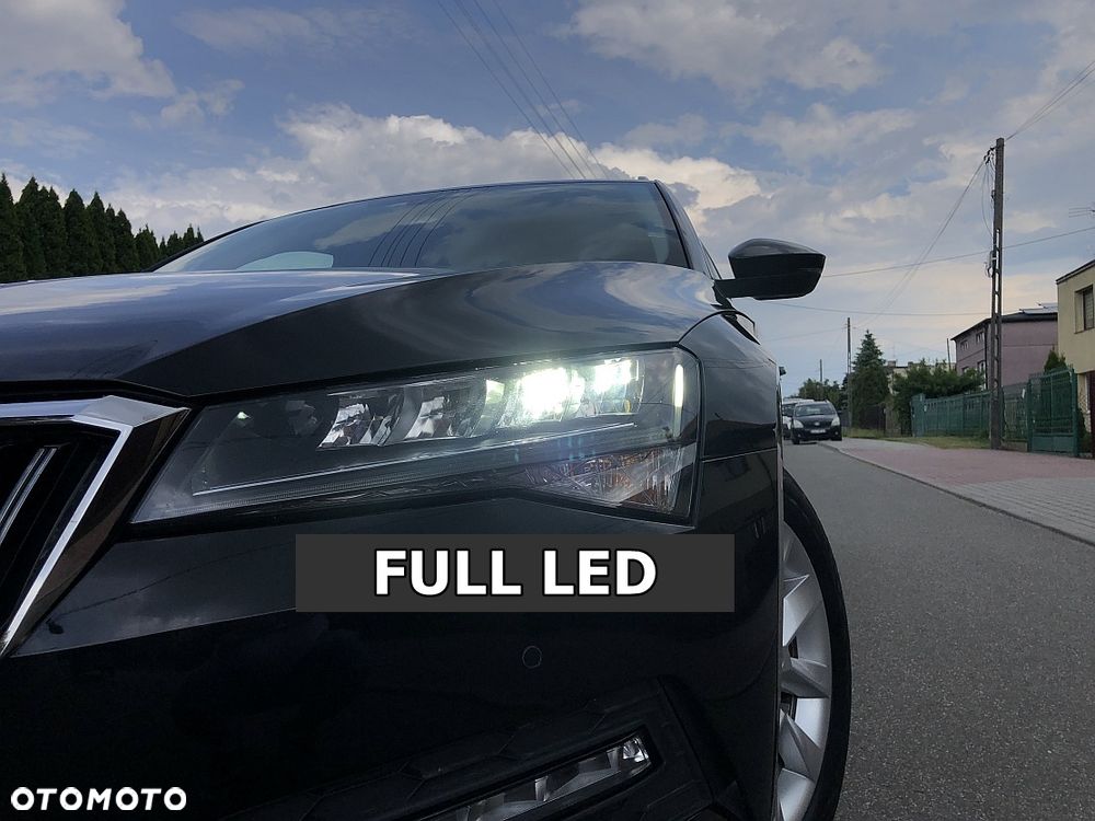 Skoda Superb 2.0 TDI SCR Style DSG - 10