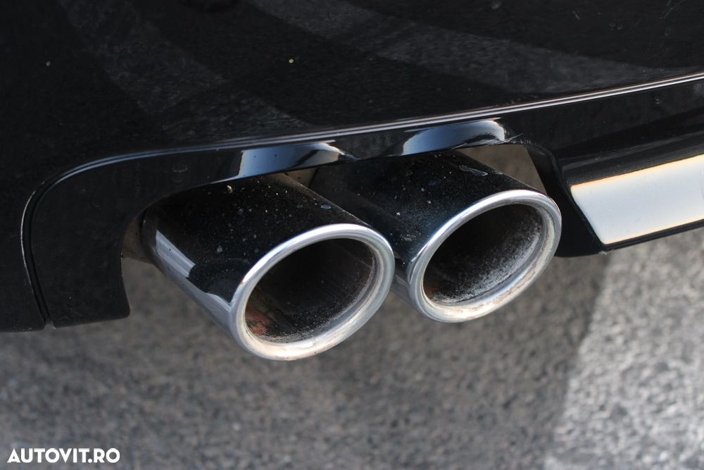 BMW Seria 5 520d Aut. - 12