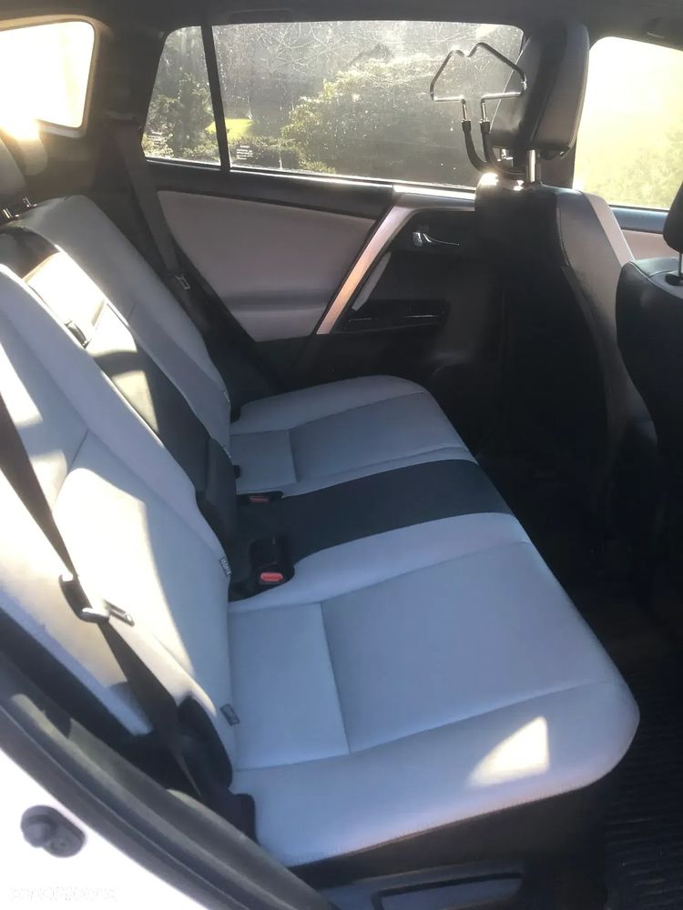 Toyota RAV4 Hybrid Prestige 4x4 - 22