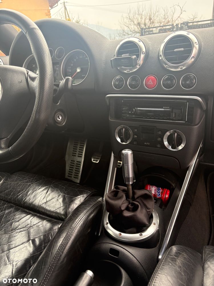 Audi TT Coupé 1.8T - 15