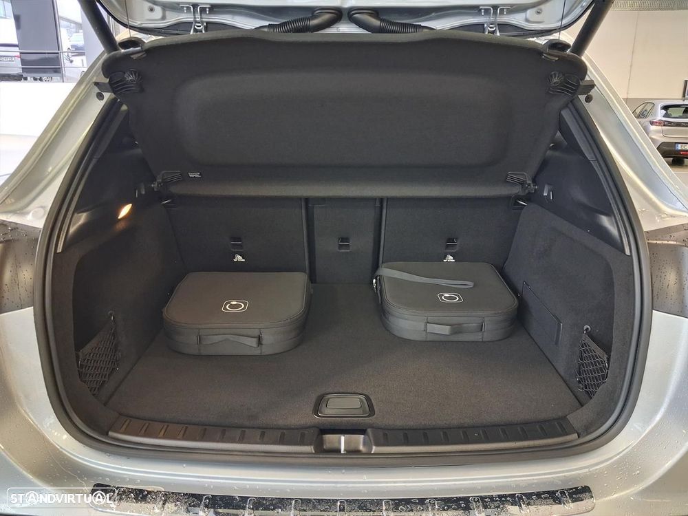 Mercedes-Benz EQA 250+ AMG Line - 14