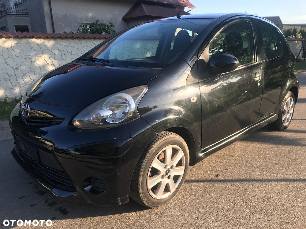 Toyota Aygo Connect - 2
