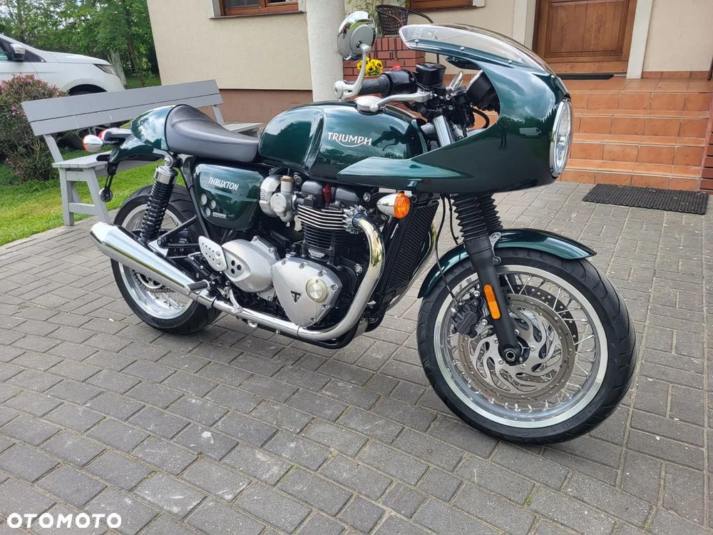 Triumph Thruxton - 1