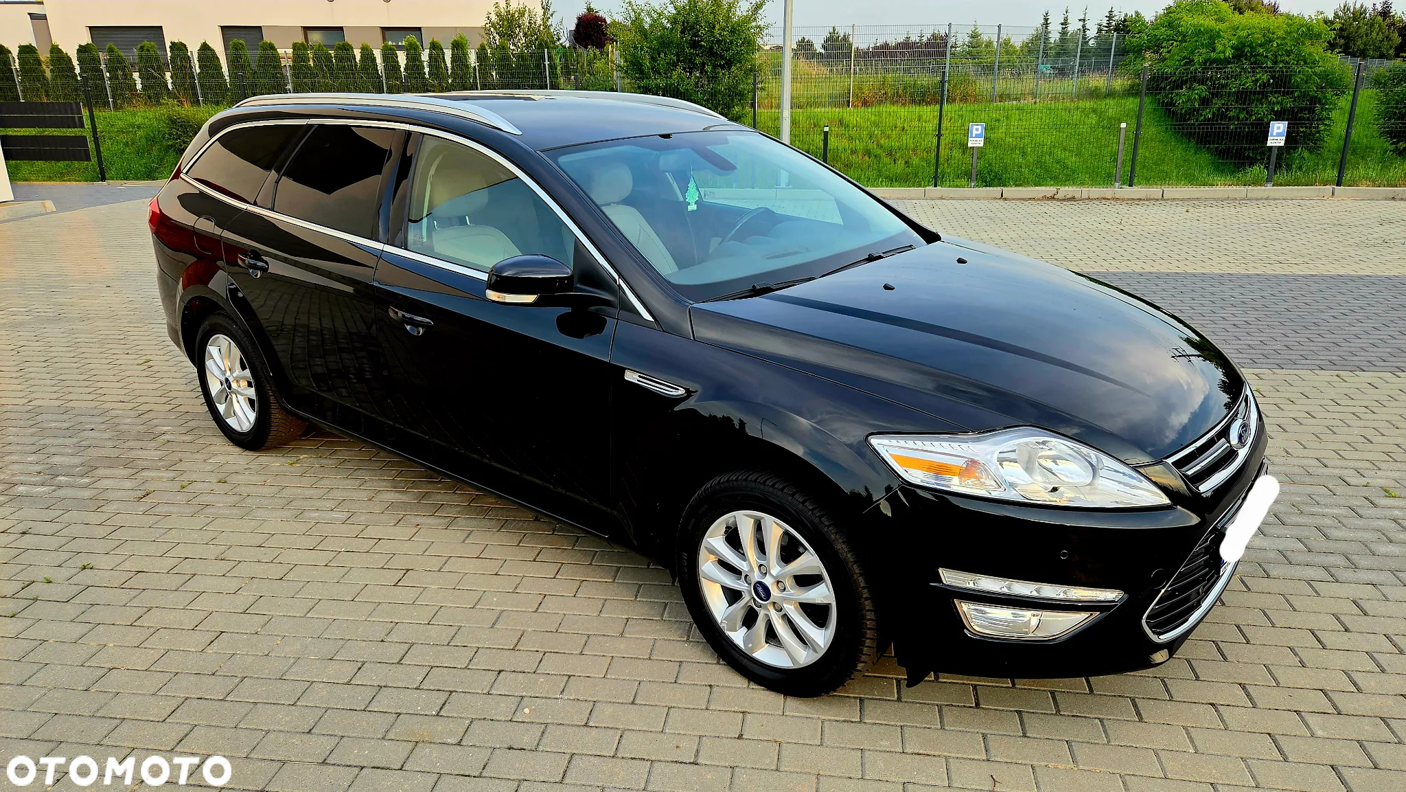 Ford Mondeo 2.0 TDCi Titanium - 14
