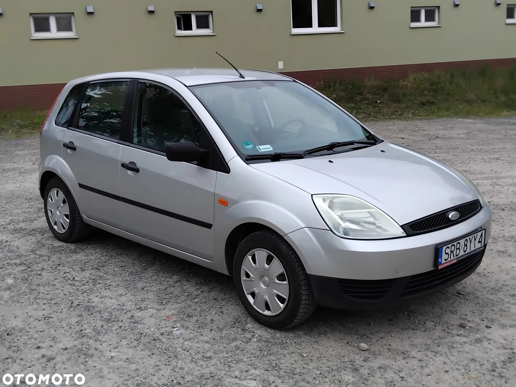 Ford Fiesta 1.4 Ambiente - 18