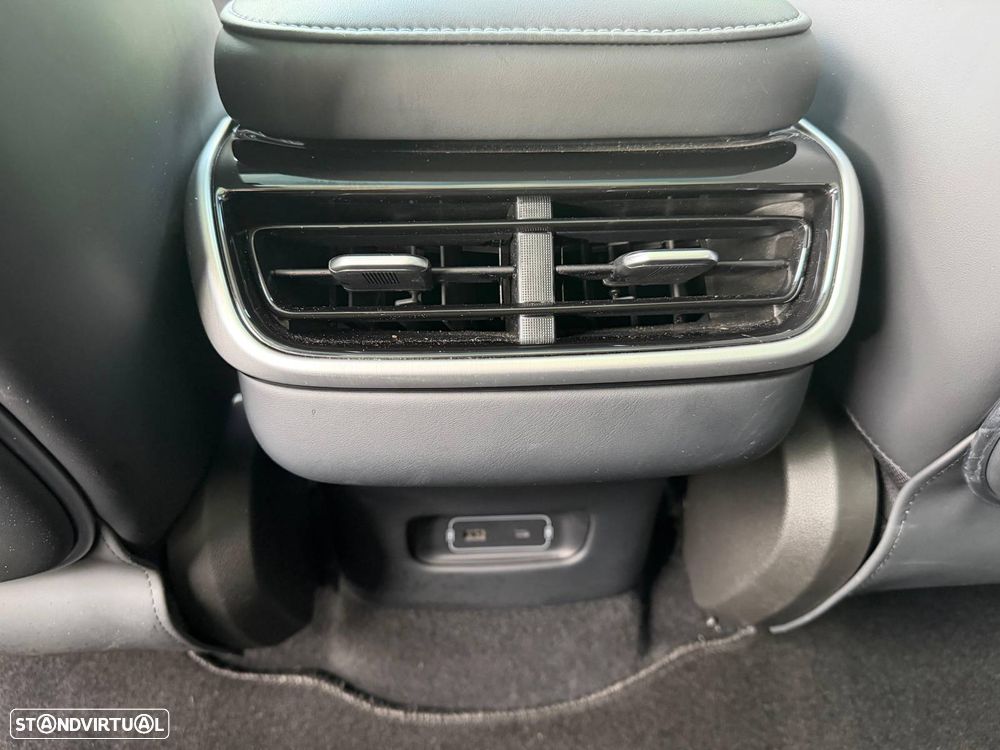 Xpeng G9 98 kWh Long Range + Pack Premium - 7