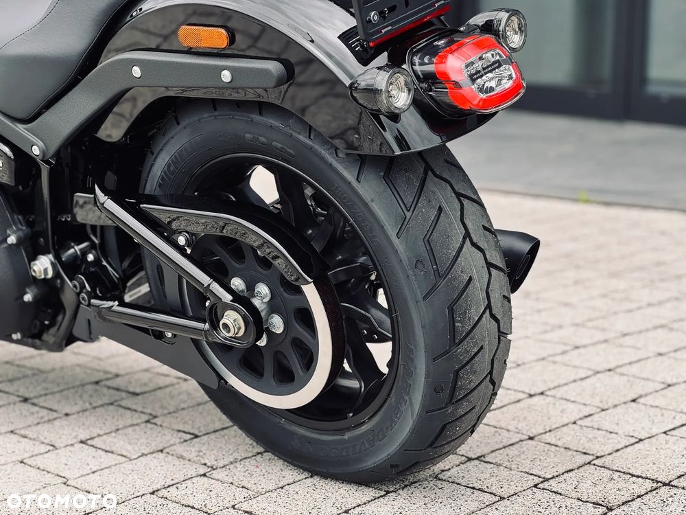 Harley-Davidson Softail Low Rider - 22