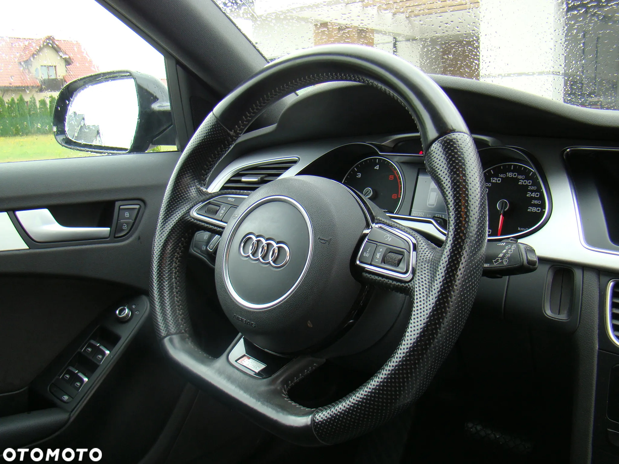 Audi A4 Avant 2.0 TDI DPF quattro S tronic S line Sportpaket - 39