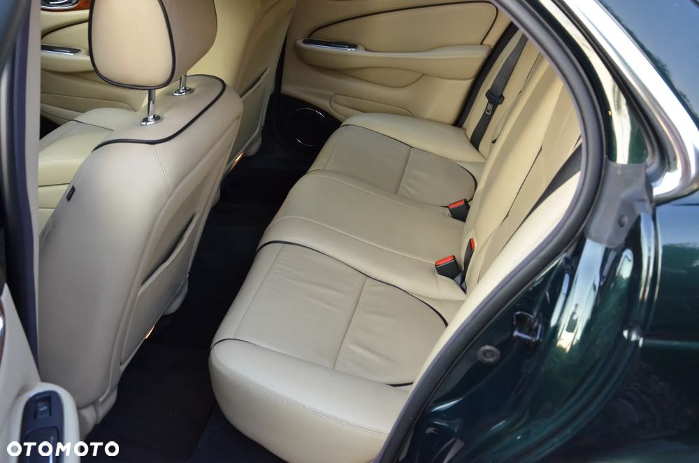 Jaguar XJ XJ6 2.7 Twin Turbo Executive Last Edition - 14