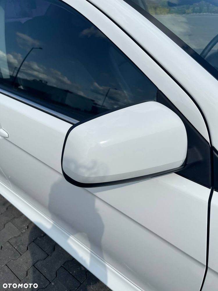 Mitsubishi Lancer - 23