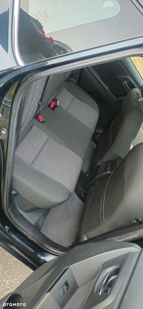 Toyota Auris 1.8 HSD Luna - 13