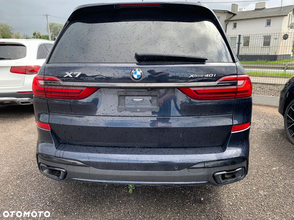 BMW X7 - 6