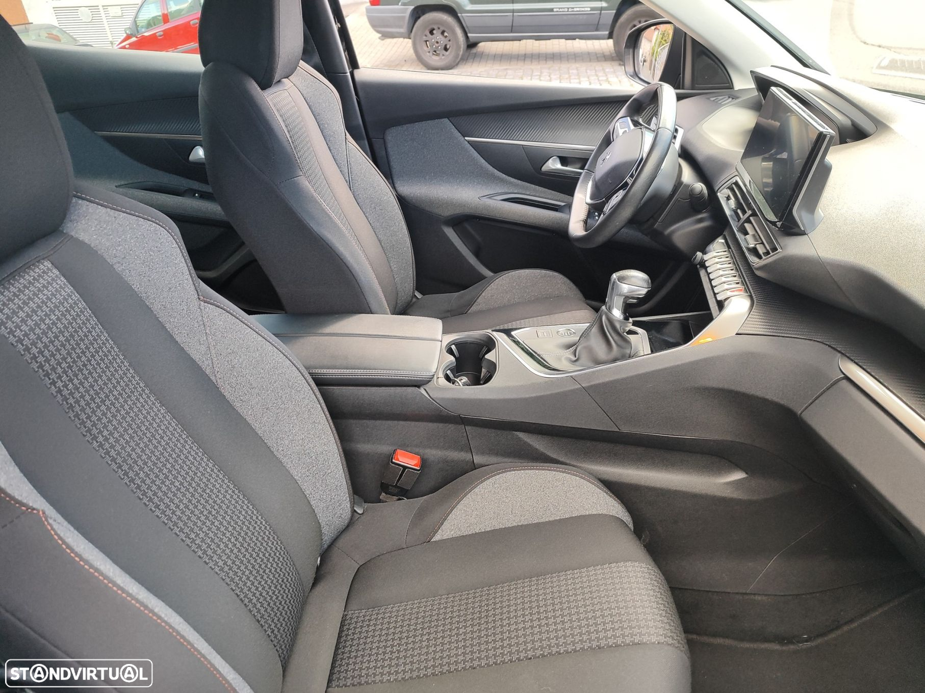 Peugeot 3008 1.5 BlueHDi Active Pack - 11