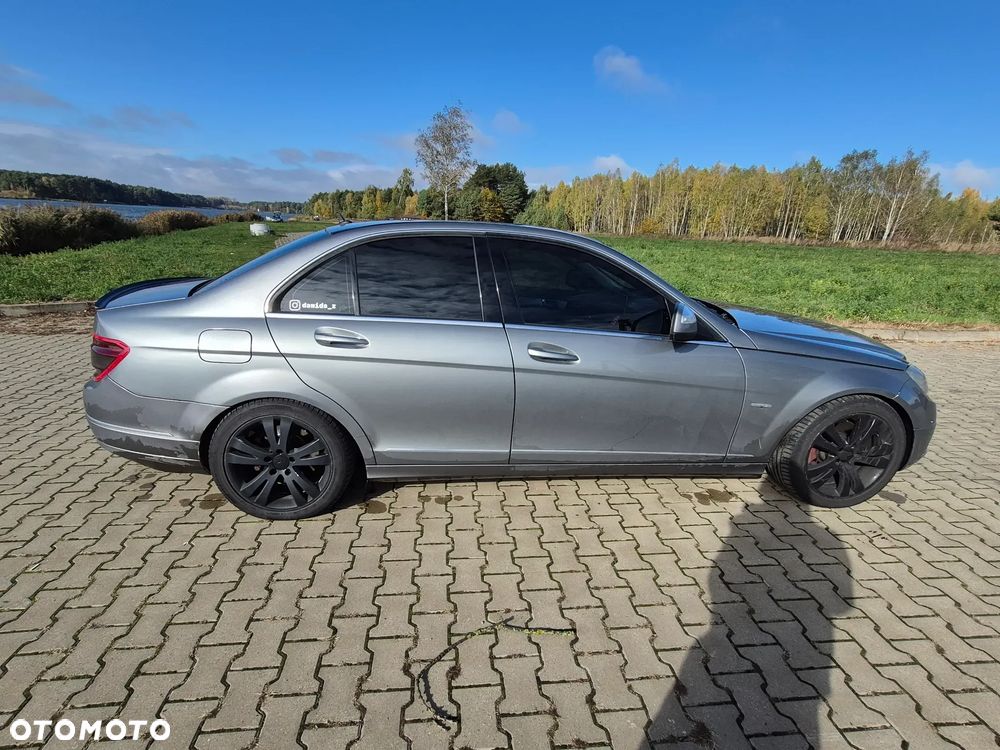Mercedes-Benz Klasa C 320 CDI 7G-TRONIC Avantgarde - 6