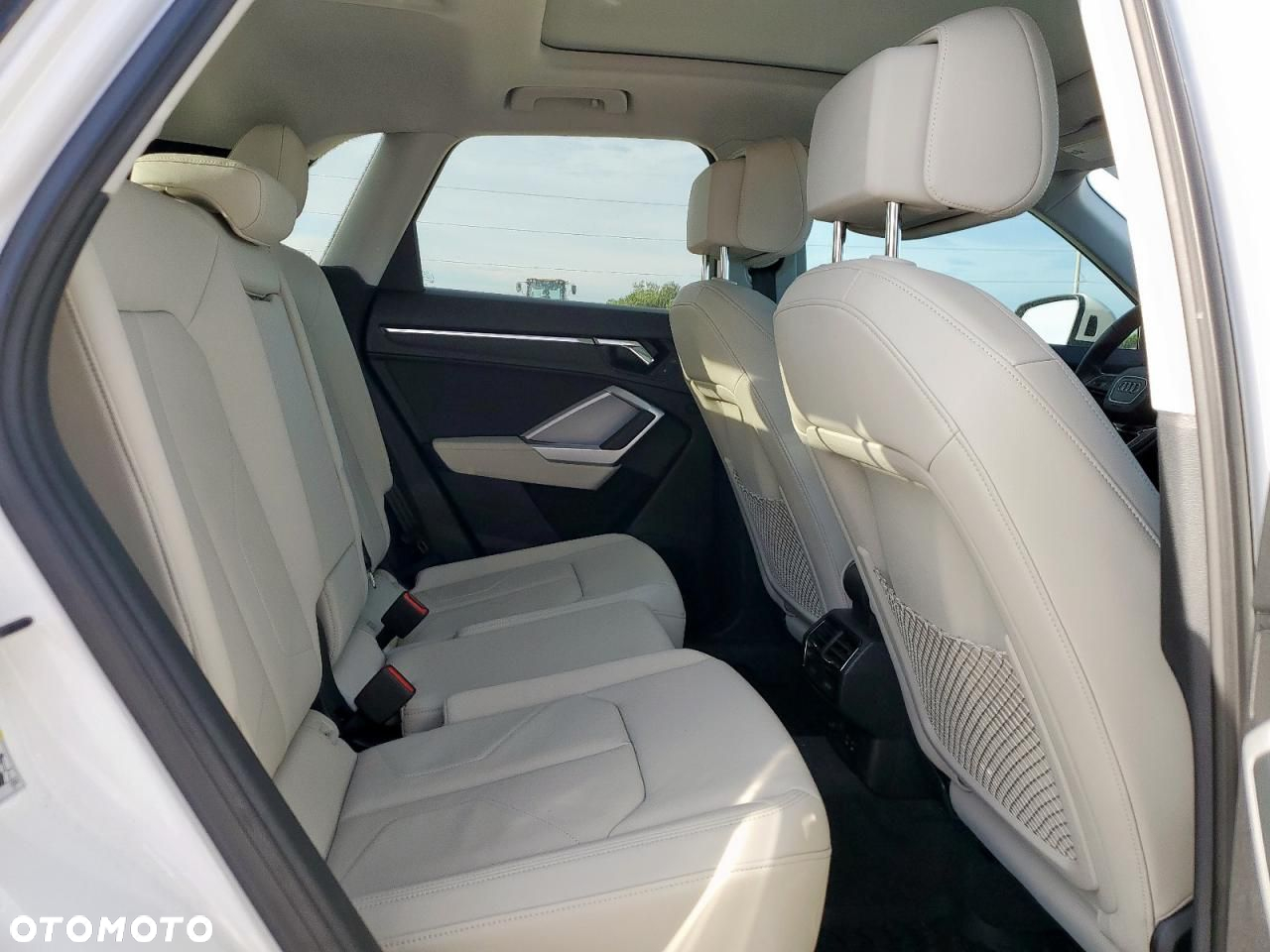 Audi Q3 - 10