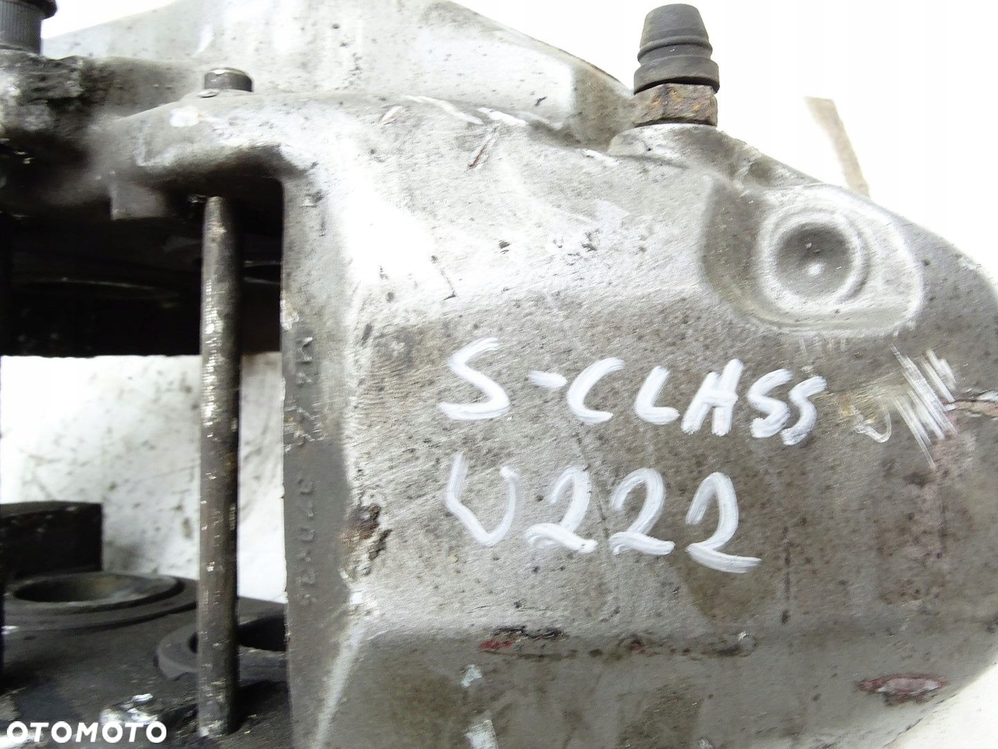 ZACISK HAMULCOWY PRAWY PRZÓD PRZEDNI MERCEDES S W222 13- 3.0 CDI - 6