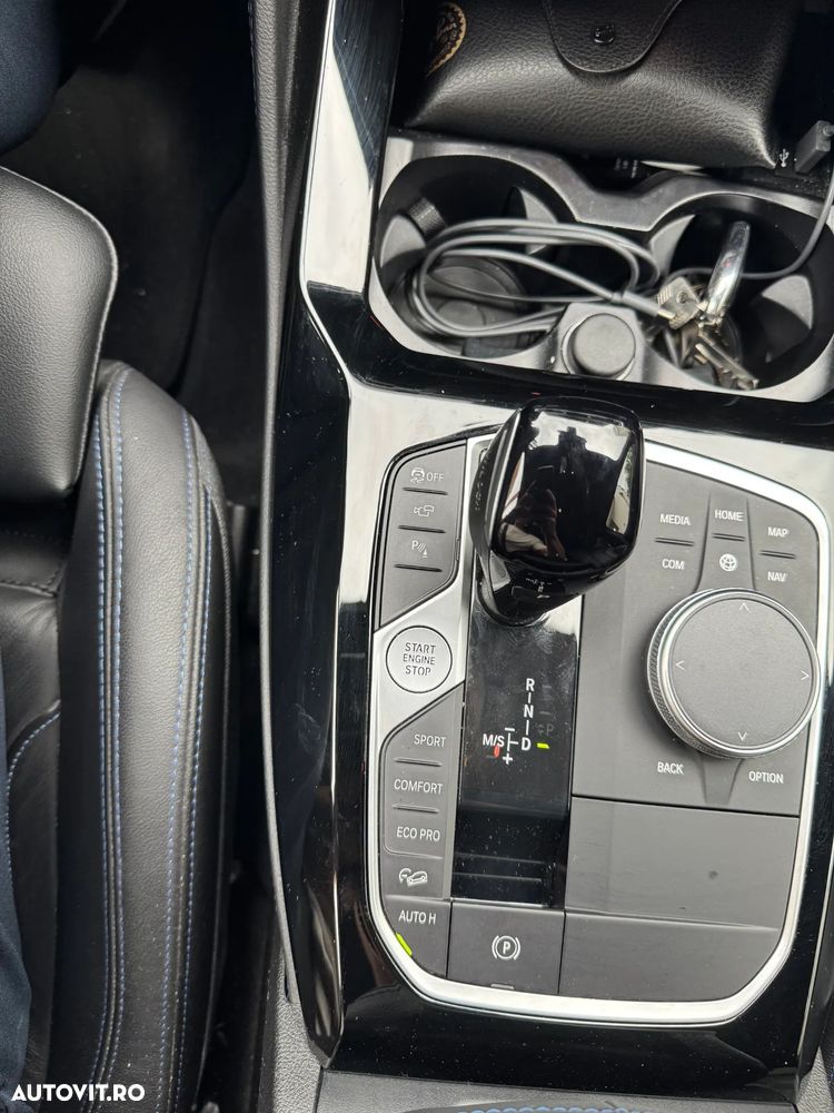 BMW X4 M M40i AT MHEV - 10