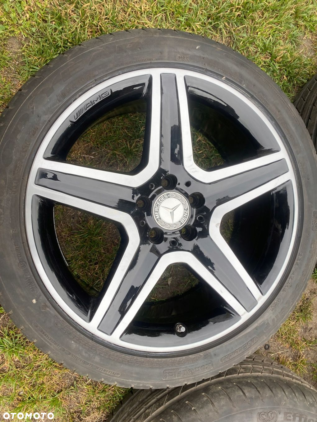 MERCEDES gla 156 AMG KOLA FELGI z oponami 235/45/19 nowki - 4