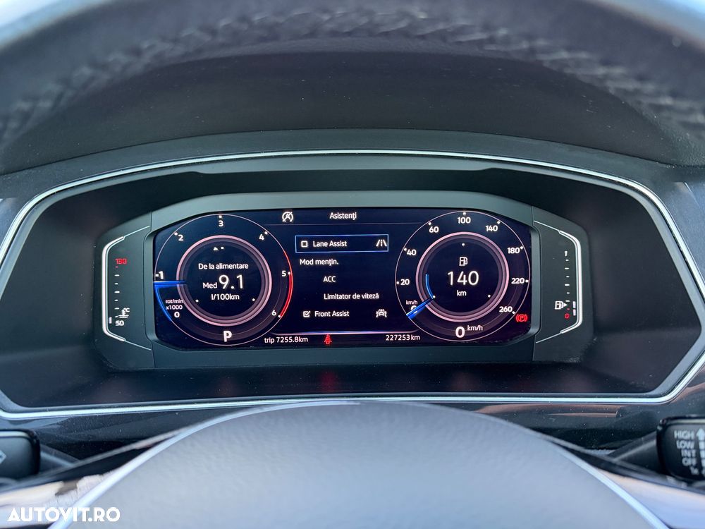 Volkswagen Tiguan 2.0 TDI SCR DSG R-Line - 20