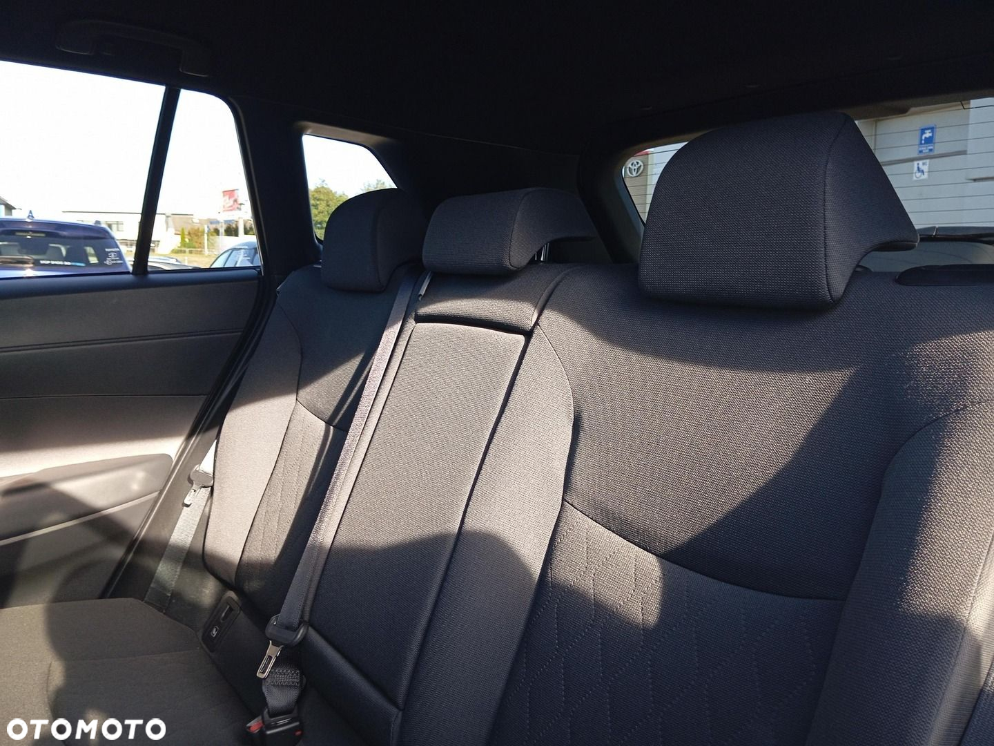 Toyota Corolla Cross - 20