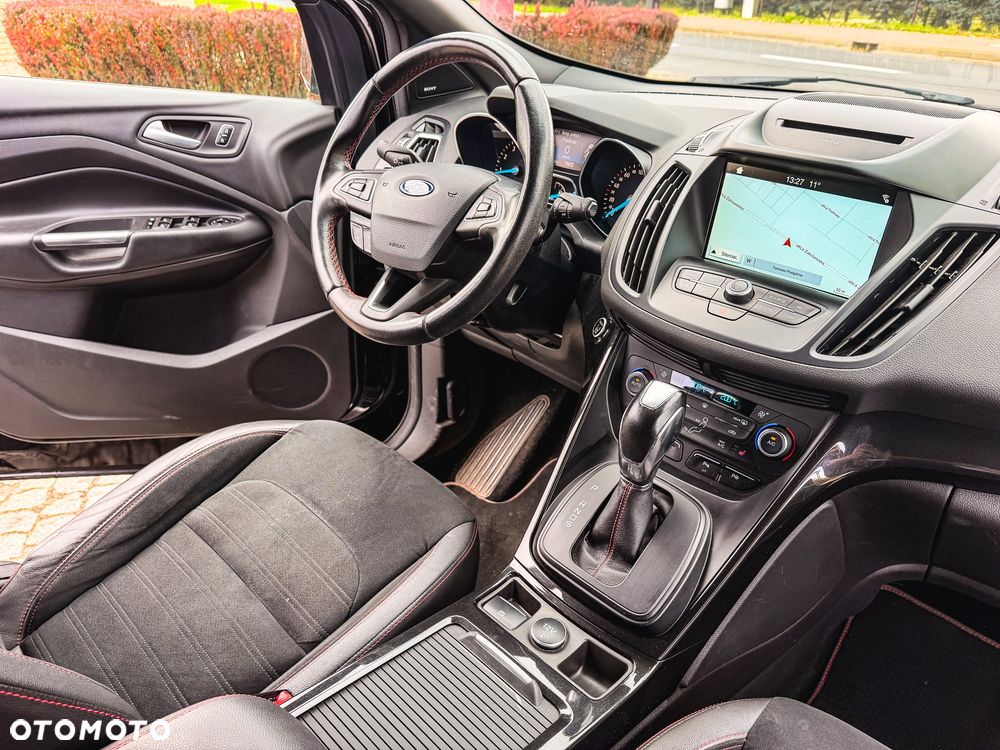 Ford Kuga 1.5 EcoBoost 4x4 ST-Line - 31