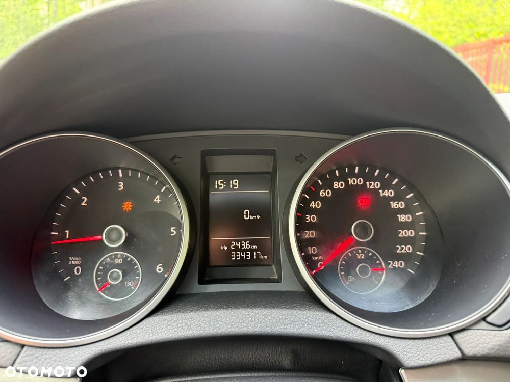 Volkswagen Golf - 10