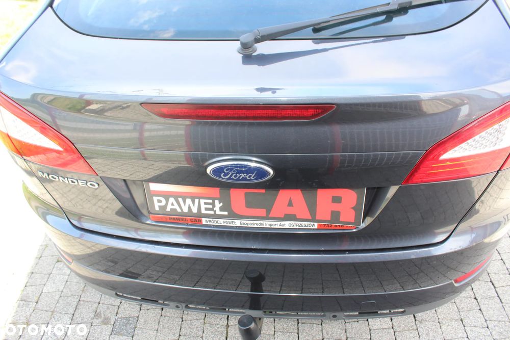 Ford Mondeo 2.0 Champions Edition - 15