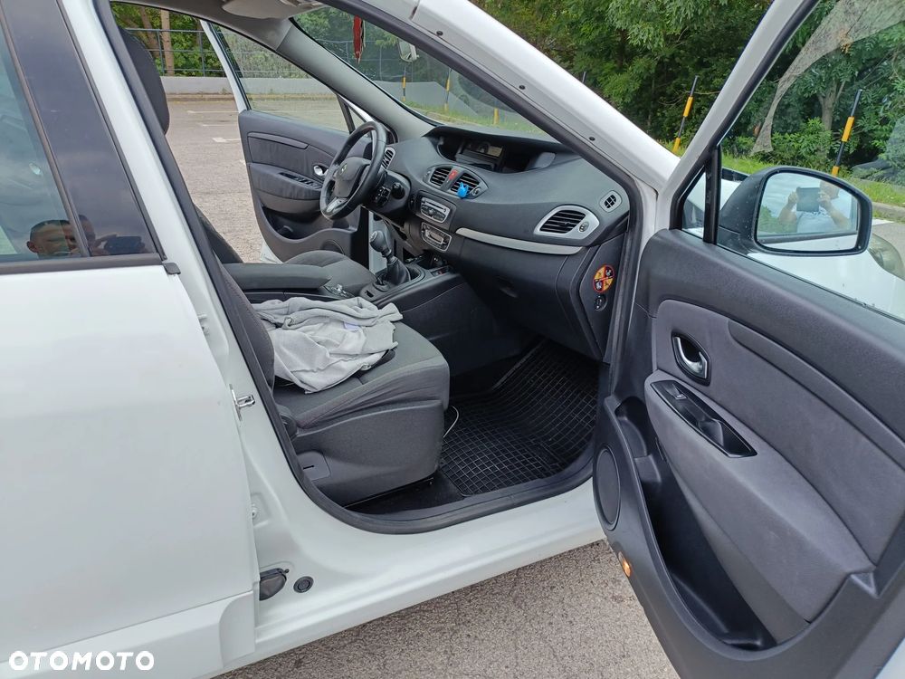 Renault Scenic 1.6 16V Authentique Euro5 - 12