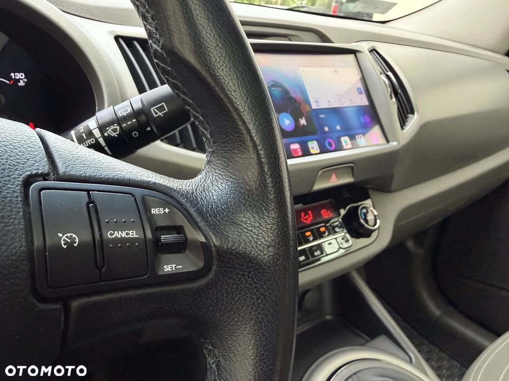 Kia Sportage - 8