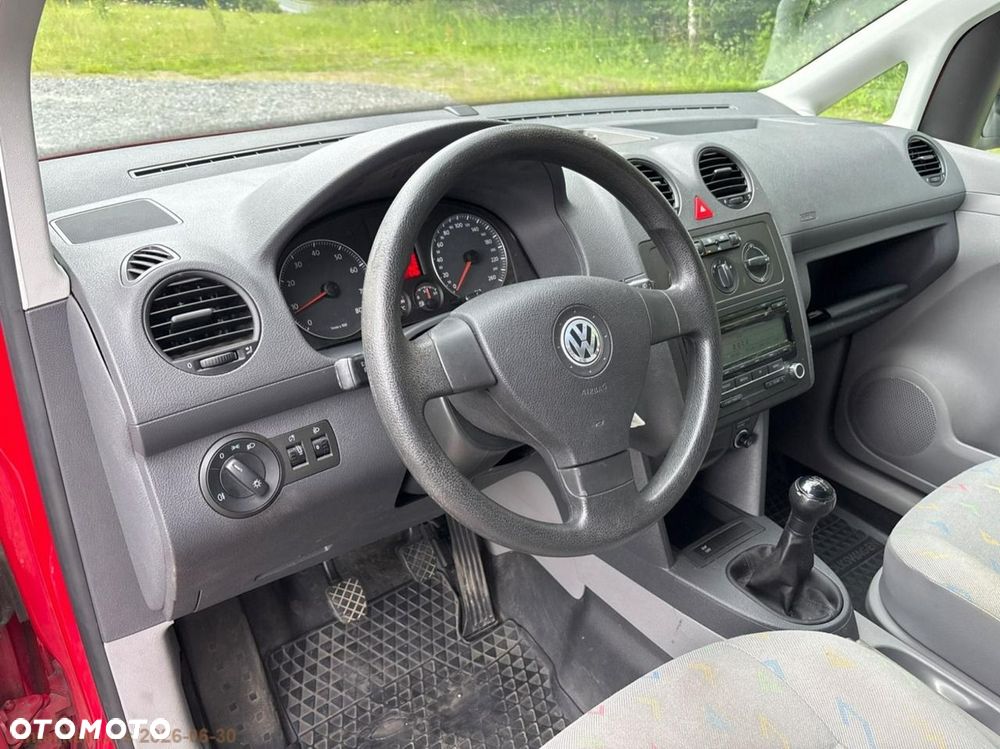 Volkswagen Caddy - 14