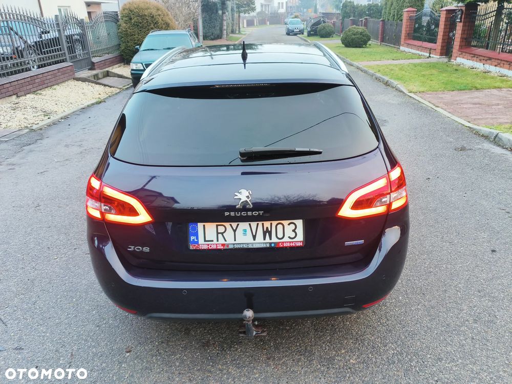 Peugeot 308 BlueHDi 120 EAT6 Stop & Start Allure - 23