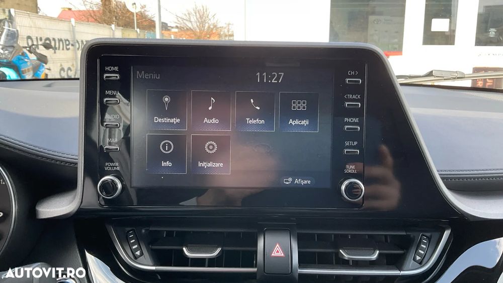 Toyota C-HR 1.8 HSD 122 CP 4x2 CVT Core - 21