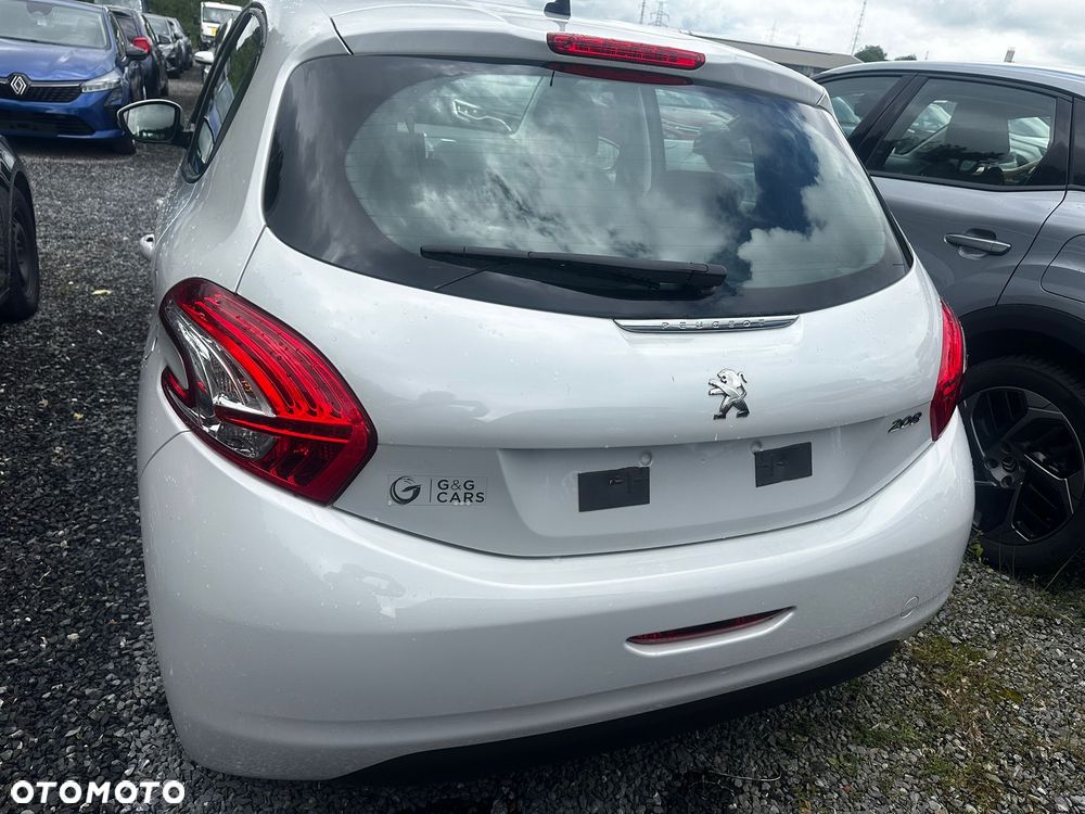Peugeot 208 1.2 VTi Access - 18