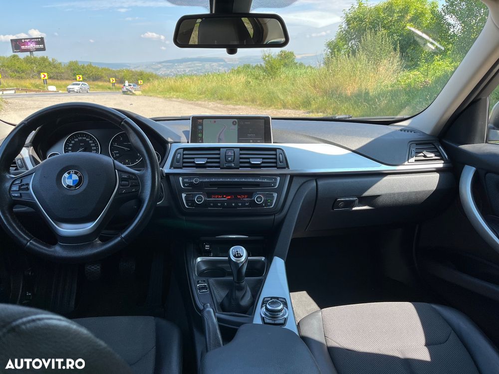 BMW Seria 3 320d Efficient Dynamic Edition Modern Line - 7
