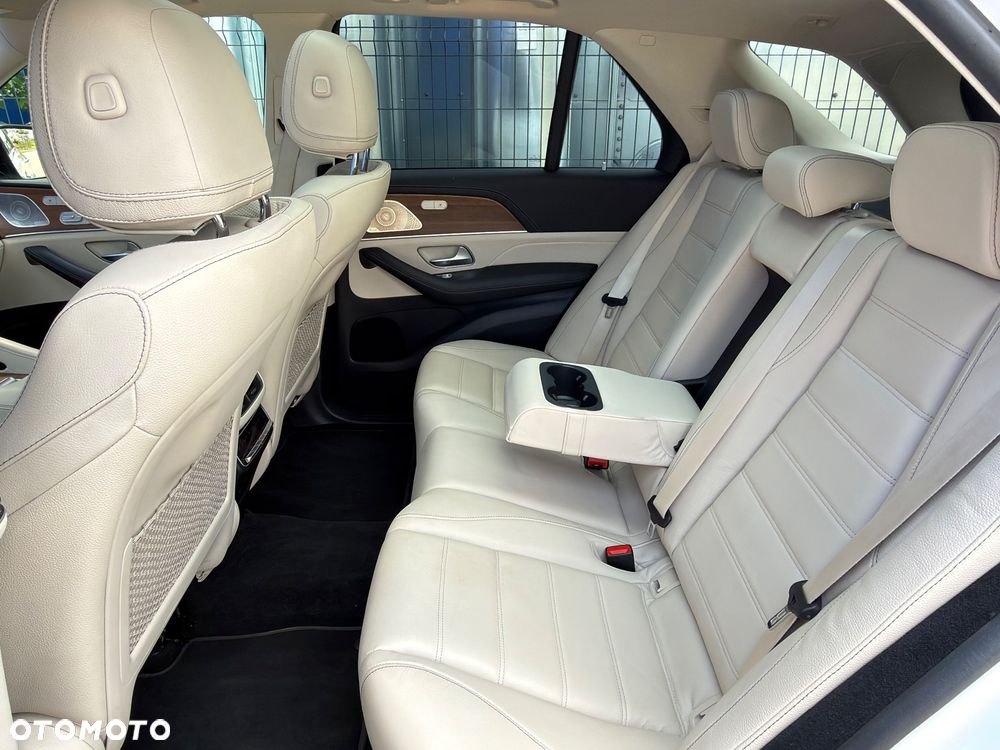 Mercedes-Benz GLE - 18