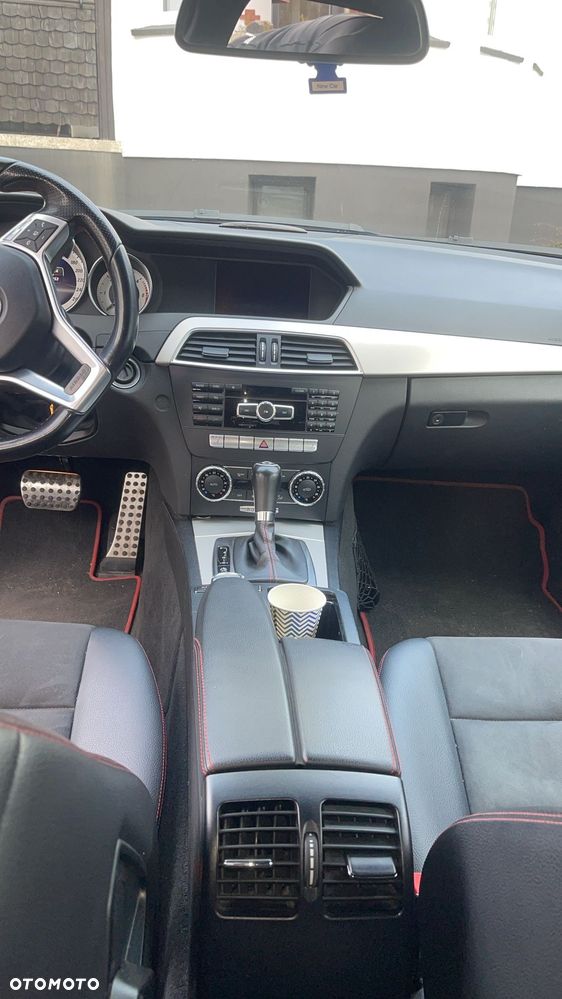 Mercedes-Benz Klasa C 350 CDI DPF (BlueEFFICIENCY) 7G-TRONIC Avantgarde - 9