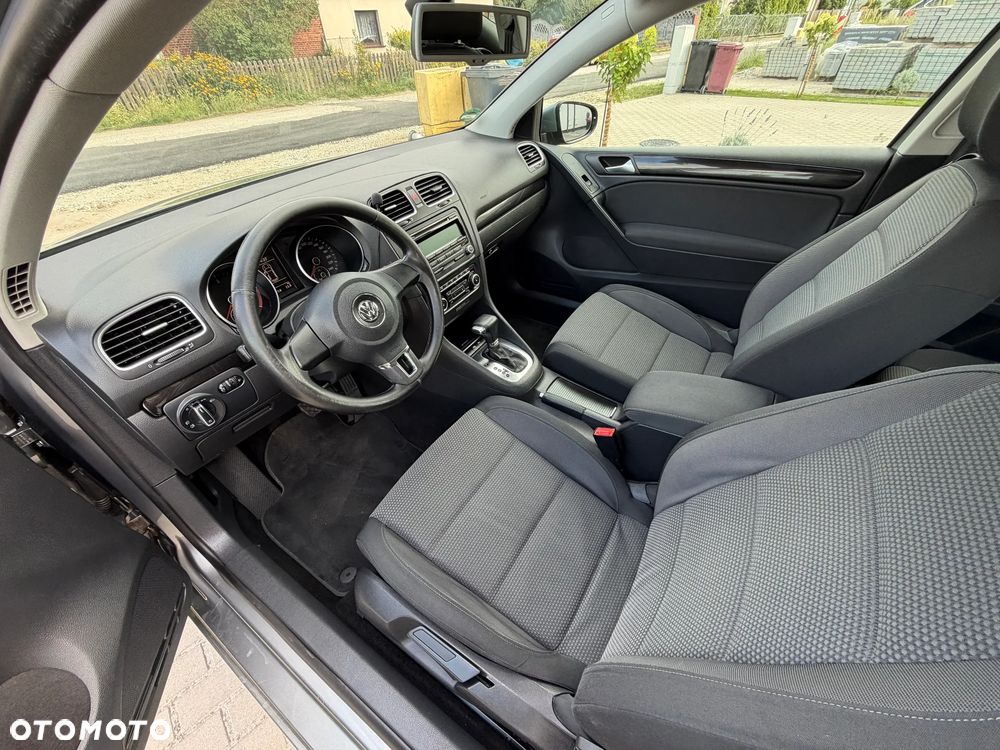 Volkswagen Golf 2.0 TDI DPF DSG Highline - 33