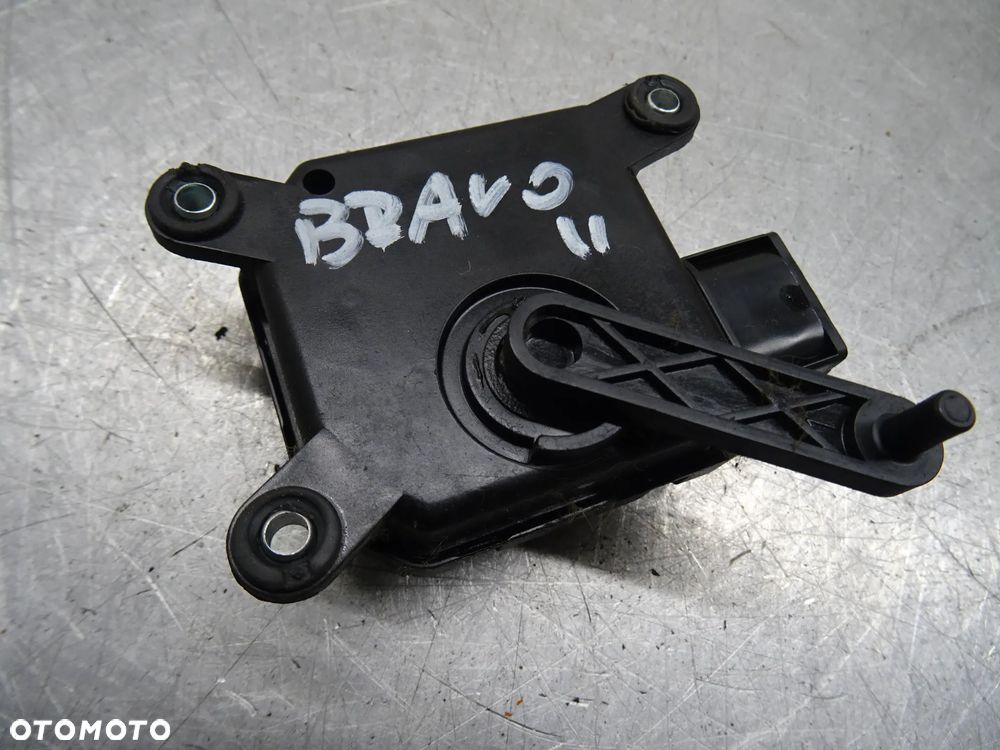 FIAT BRAVO II 07-10 1.4B SILNICZEK NAGRZEWNICY 46723705 - 1
