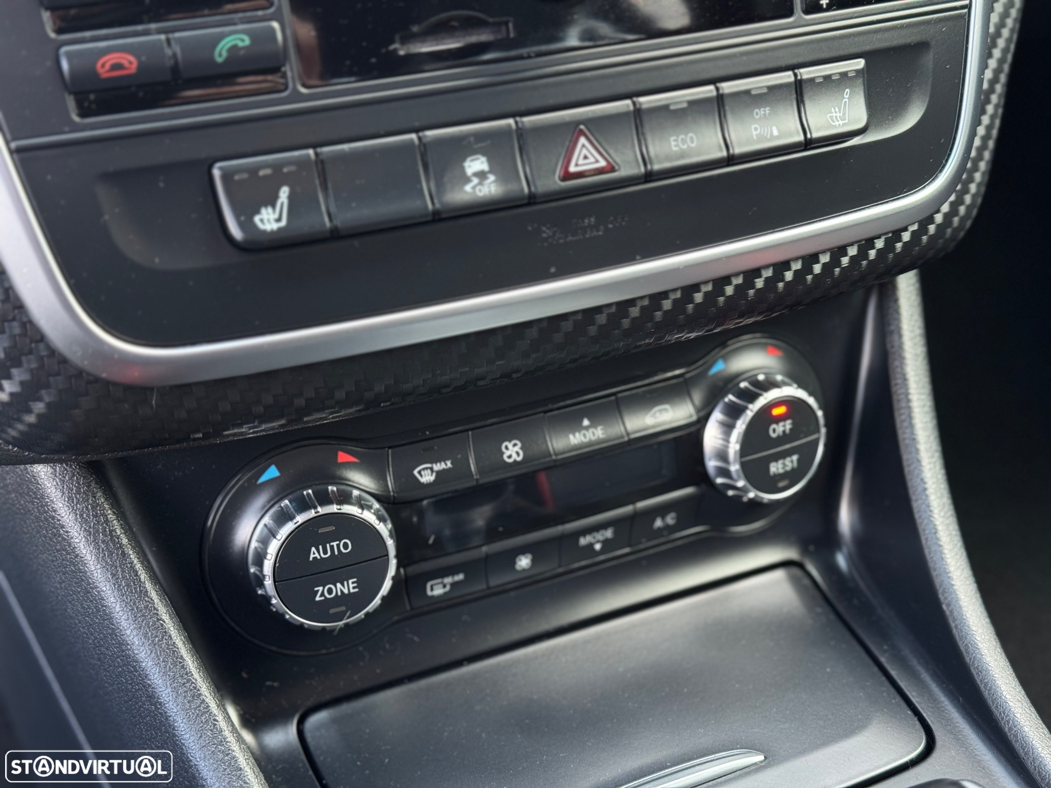 Mercedes-Benz A 45 AMG 4-Matic - 21