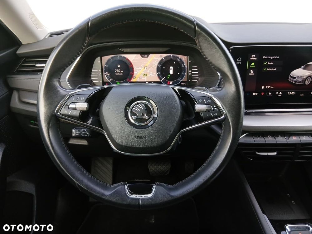 Skoda Octavia 2.0 TDI Style DSG - 20