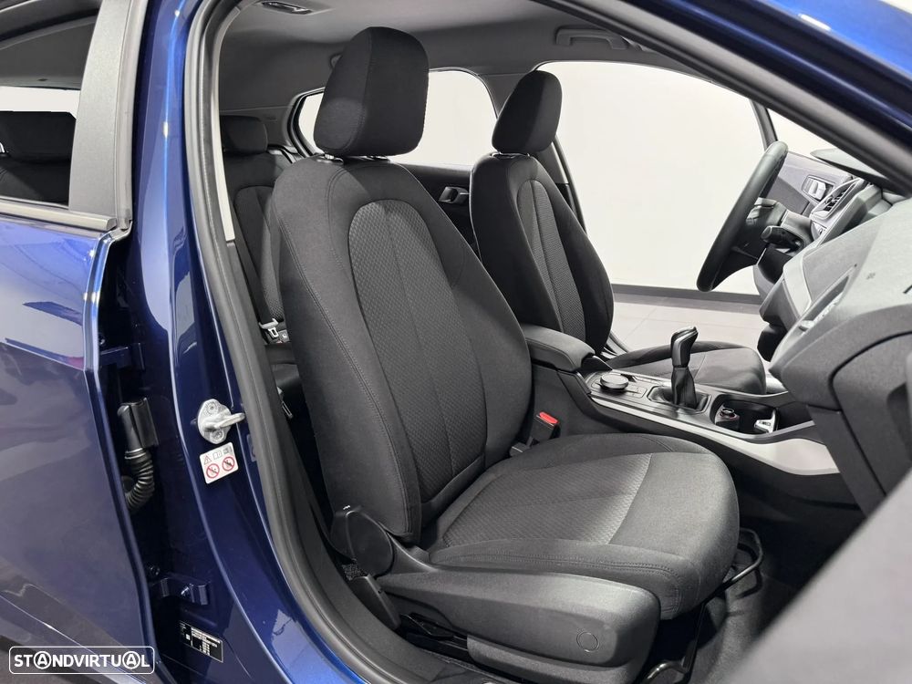 BMW 116 d EDynamics Advantage - 34