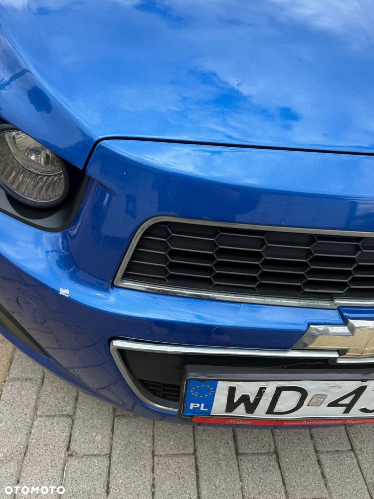 Chevrolet Aveo 1.2 LT - 15