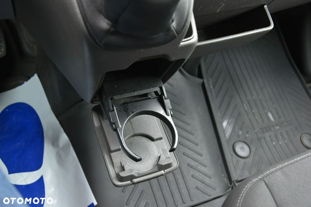 Ford Transit - 22