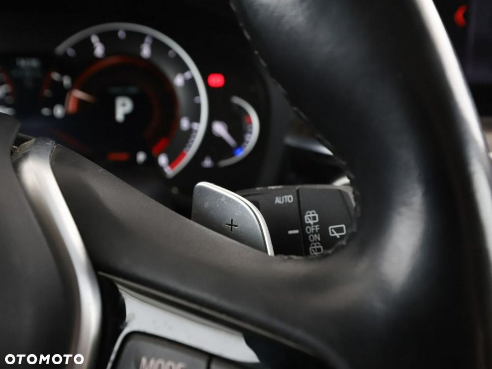 BMW Seria 5 520d Luxury Line - 33
