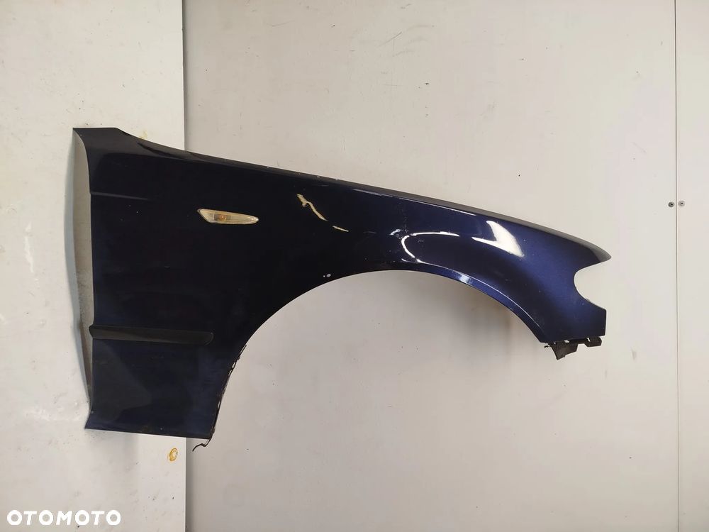^ BŁOTNIK PRZÓD PRZEDNI PRAWY BMW E46 LIFT FL CIEMNY GRANATOWY ORIENTBLUE - 1