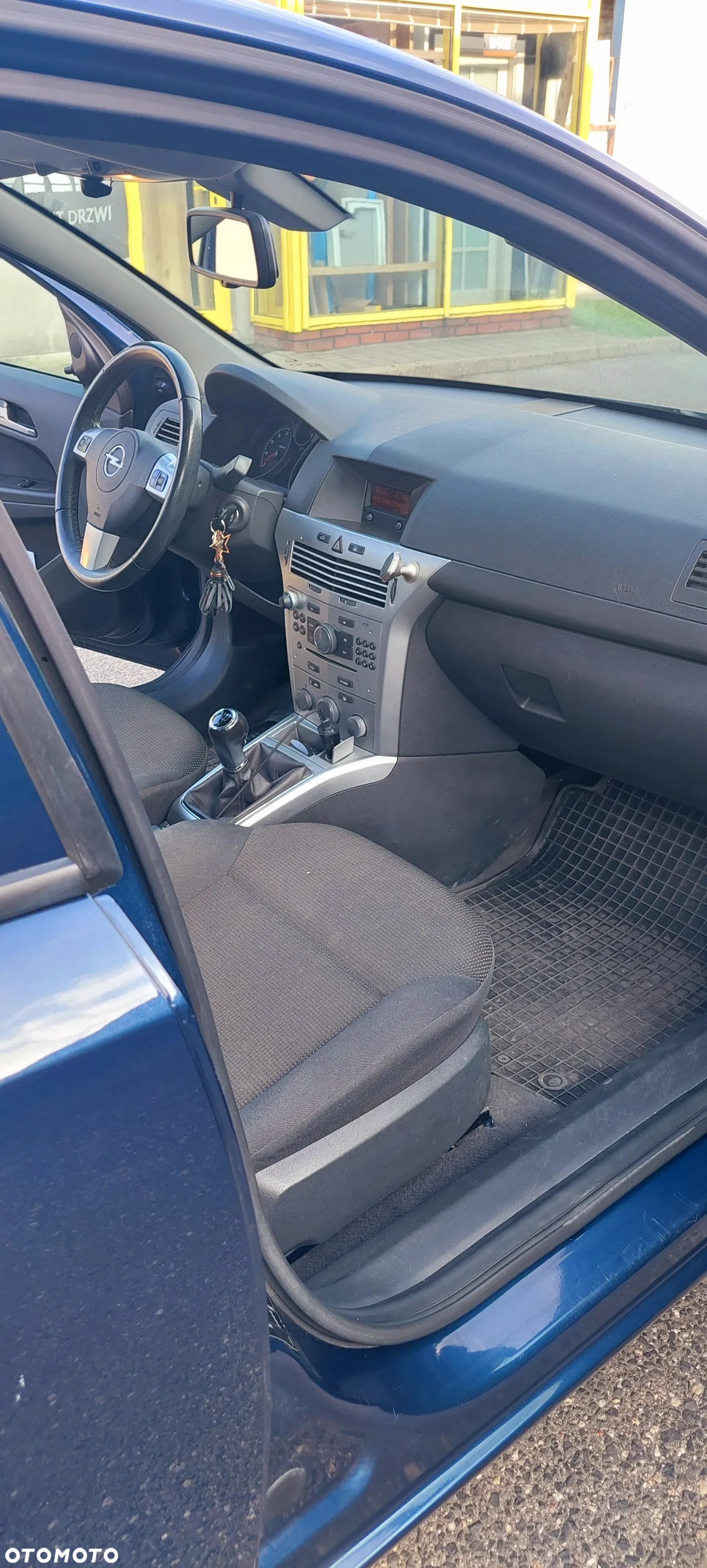 Opel Astra - 11