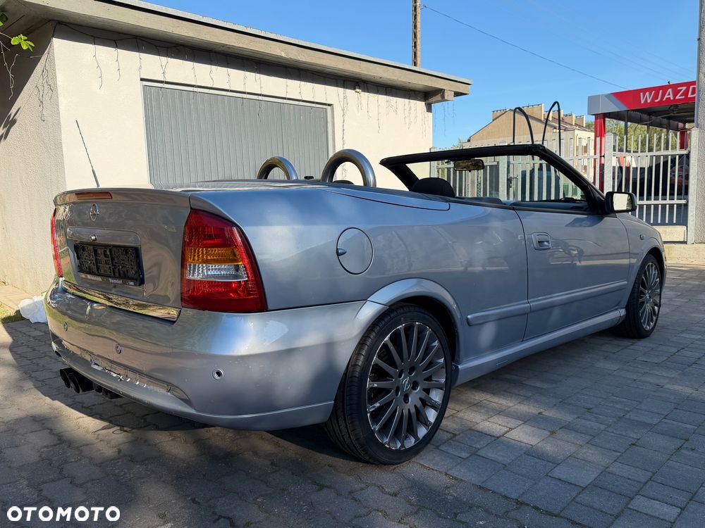 Opel Astra 1.6 - 15